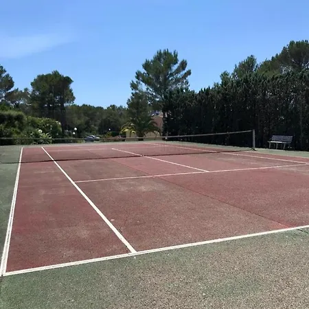 Joli T2 Golfs De Valescure, Jardin Privé, Piscine Et Tennis Dans La Résidence Saint-Raphaël