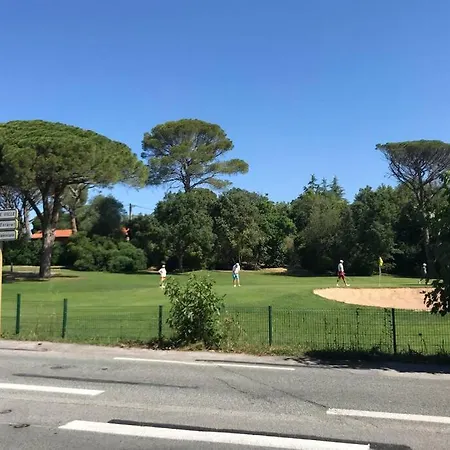 Joli T2 Golfs De Valescure, Jardin Privé, Piscine Et Tennis Dans La Résidence Appartamento *